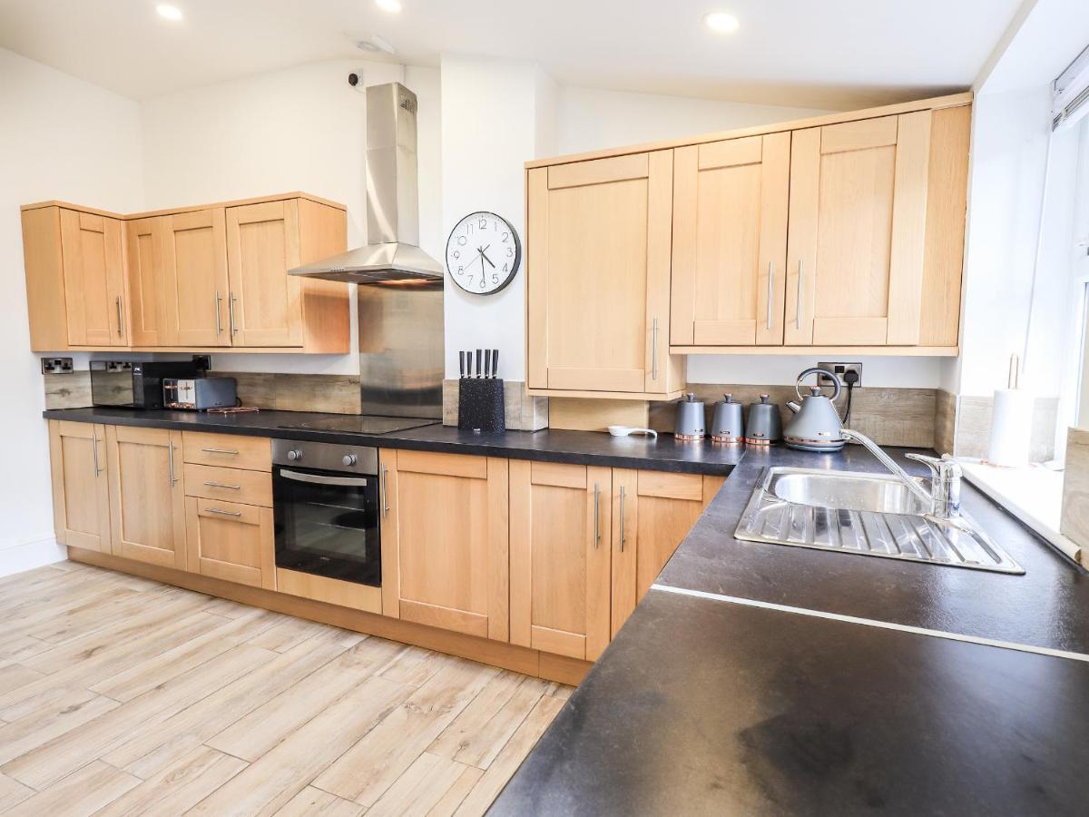 Aryelle House Villa Кендал Екстериор снимка