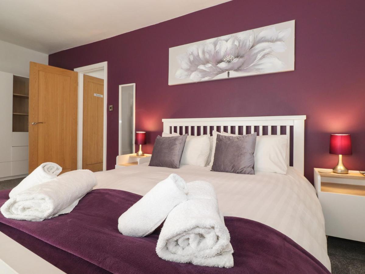 Aryelle House Villa Кендал Екстериор снимка